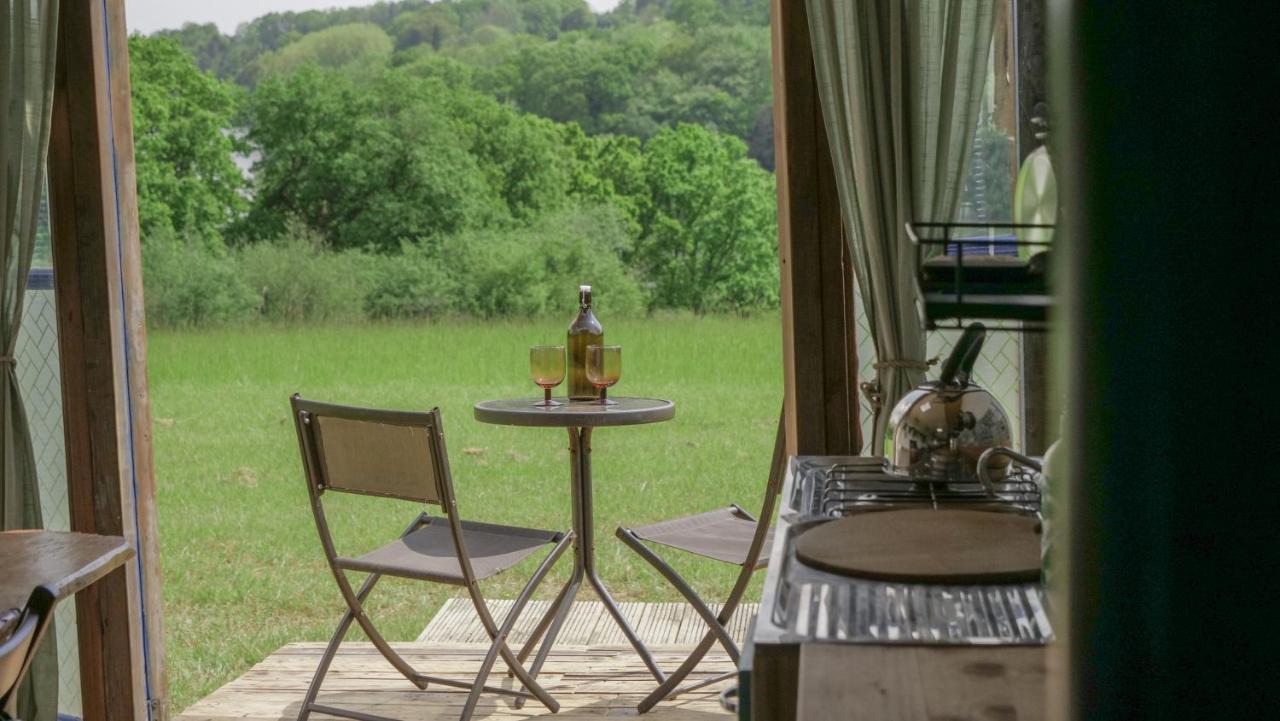 Quirky Vintage Horsebox Conversion With Stunning Views Of Ardingly Reservoir Balcombe Екстер'єр фото