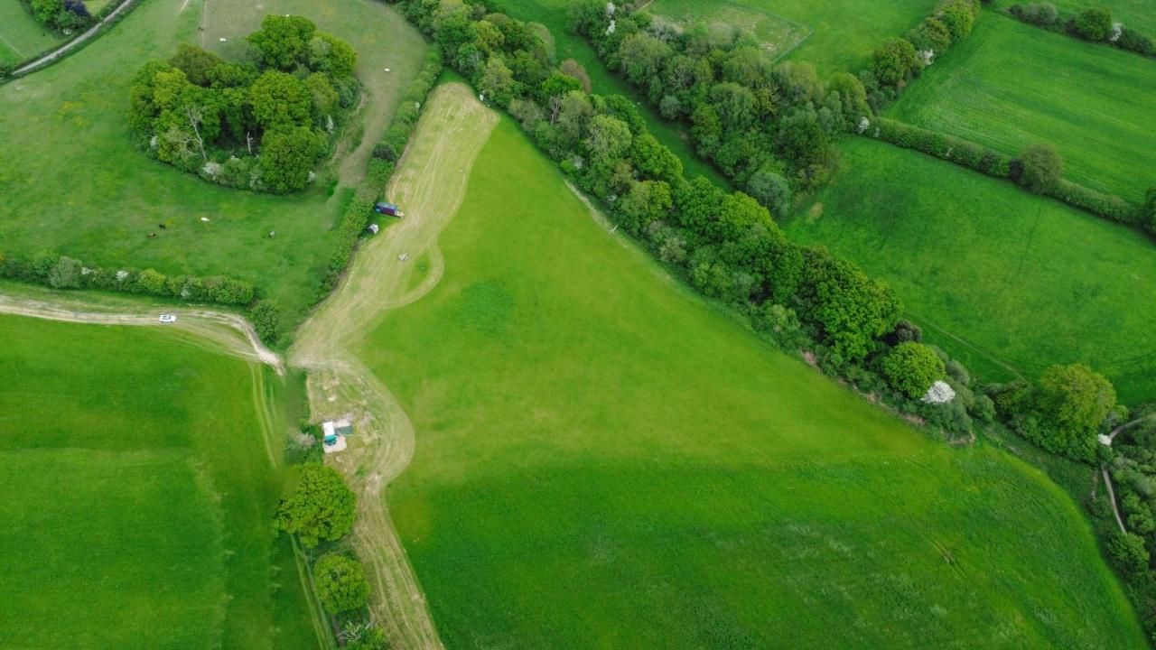 Quirky Vintage Horsebox Conversion With Stunning Views Of Ardingly Reservoir Balcombe Екстер'єр фото